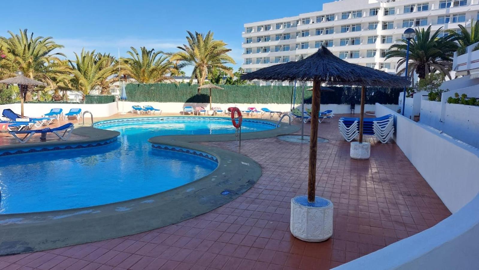 Las Americas - Garden City アデヘ エクステリア 写真